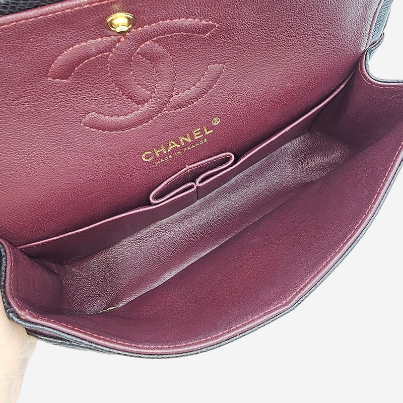 CAVIAR SMALL CLASSIC DOUBLE FLAP