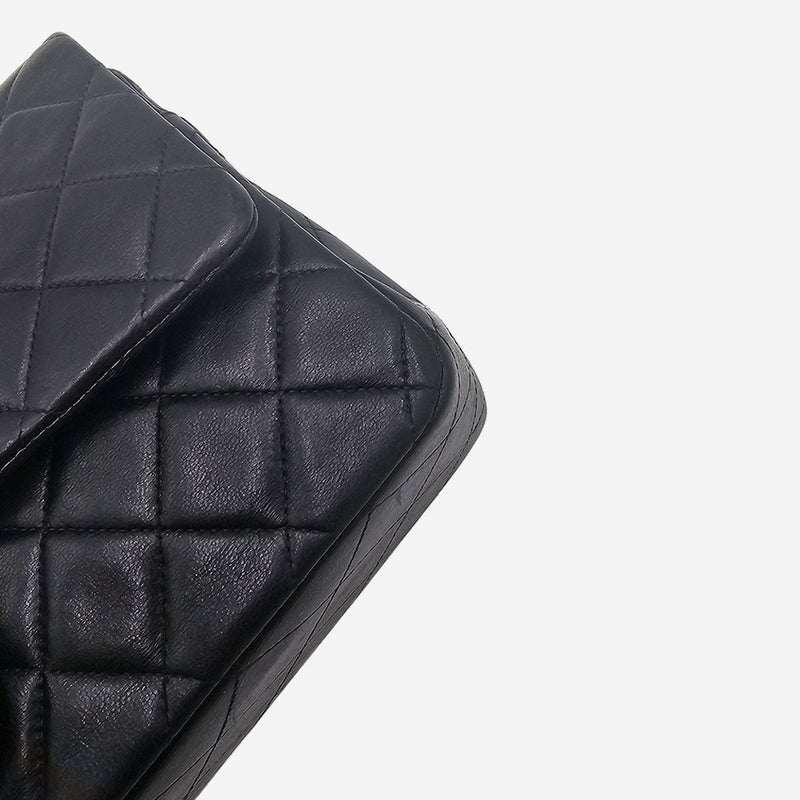 CLASSIC DOUBLE FLAP MEDIUM