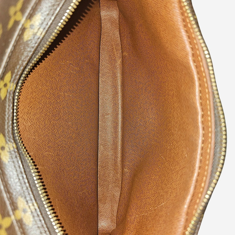 MONOGRAM CANVAS NILE MM