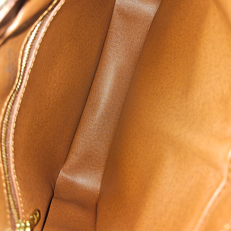 MONOGRAM CANVAS NILE MM