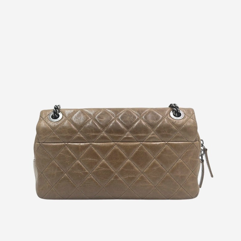 MEDIUM Aged calfskin EASY FLAP BAG