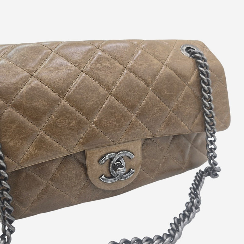 MEDIUM Aged calfskin EASY FLAP BAG