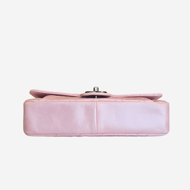 medium iridescent lambskin single flap