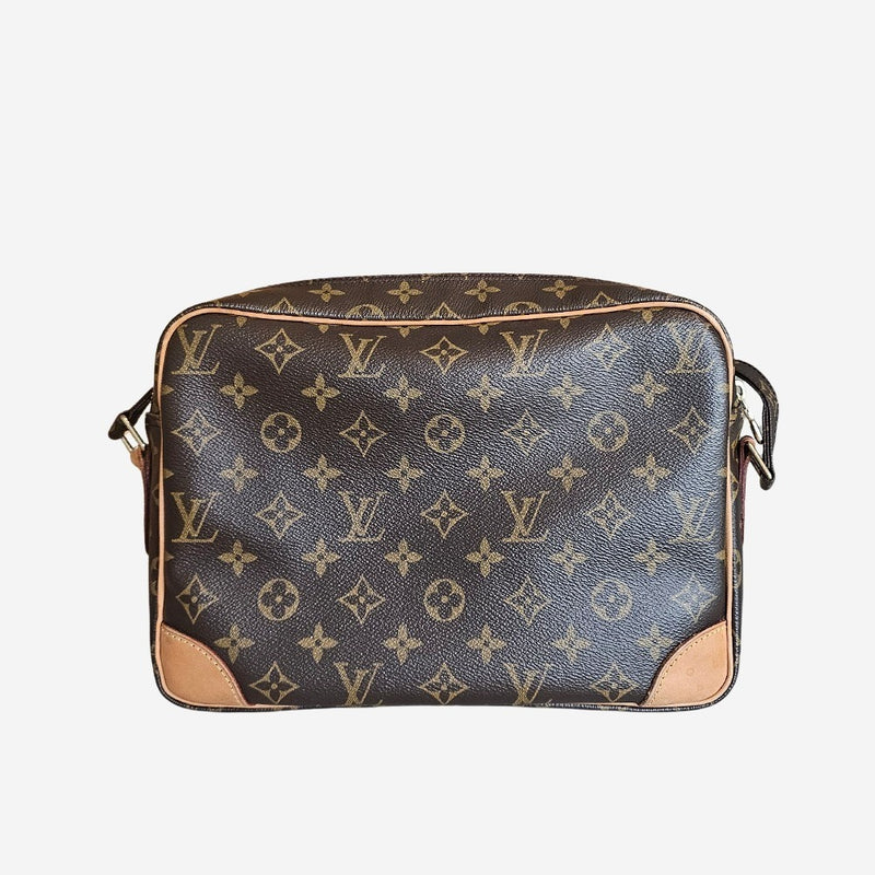 MONOGRAM CANVAS NILE MM