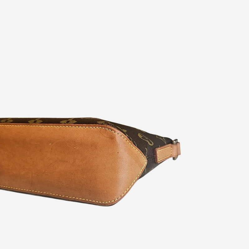 MONOGRAM CANVAS TROTTEUR