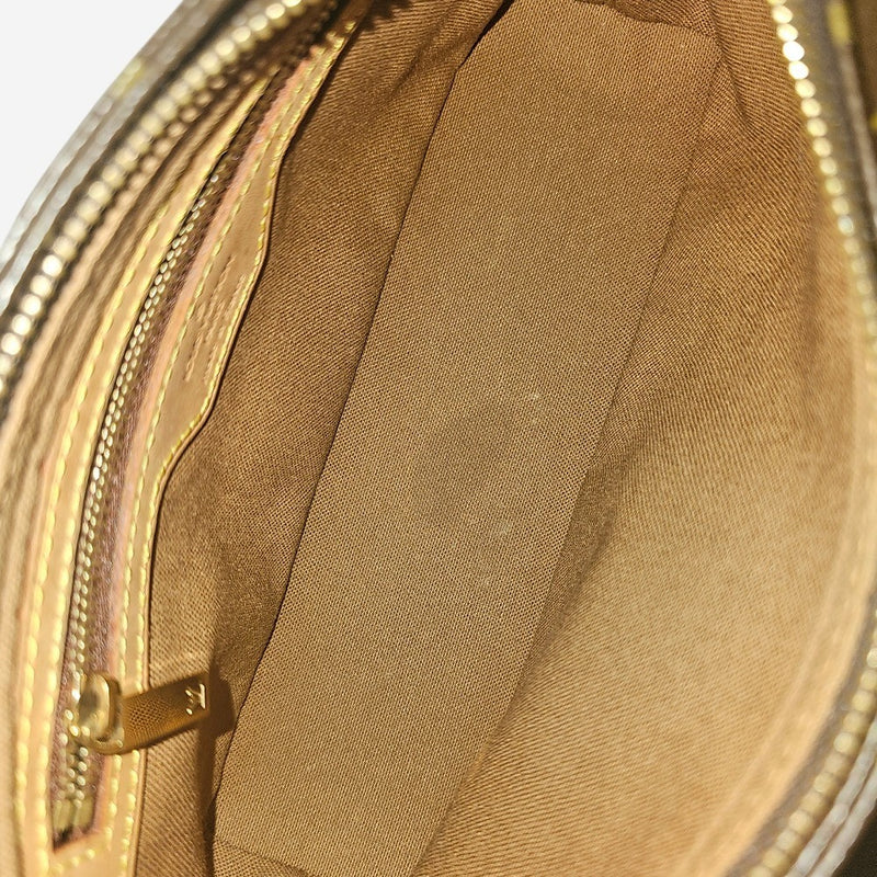 MONOGRAM CANVAS TROTTEUR