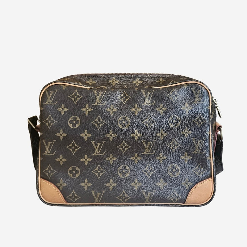 MONOGRAM CANVAS NILE MM