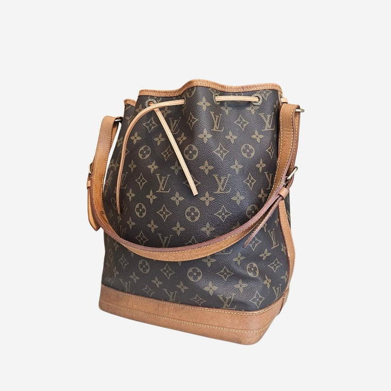 MONOGRAM CANVAS NOÉ