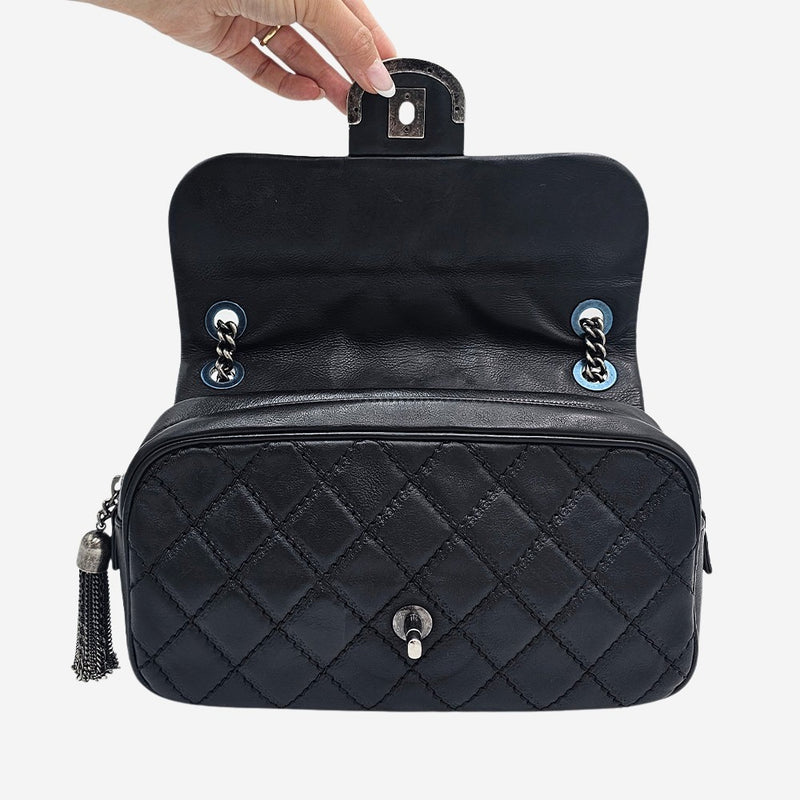 Paris-Edinburgh MEDIUM FLAP BAG