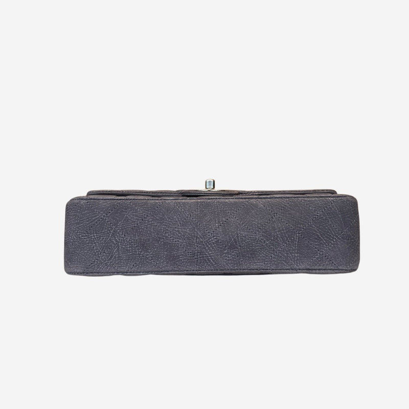 GRÅ AGED NUBUCK CLASSIC DOUBLE FLAP MEDIUM