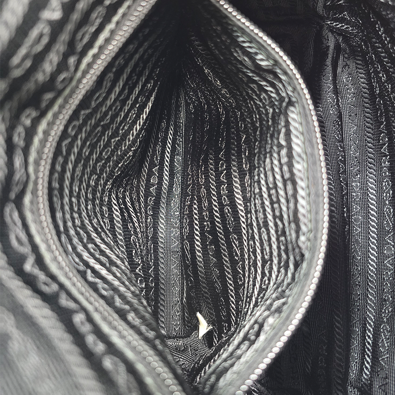 NYLON CROSSBODY