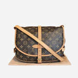 MONOGRAM CANVAS SAUMUR 30