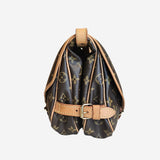 MONOGRAM CANVAS SAUMUR 30