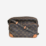 MONOGRAM CANVAS NILE MM