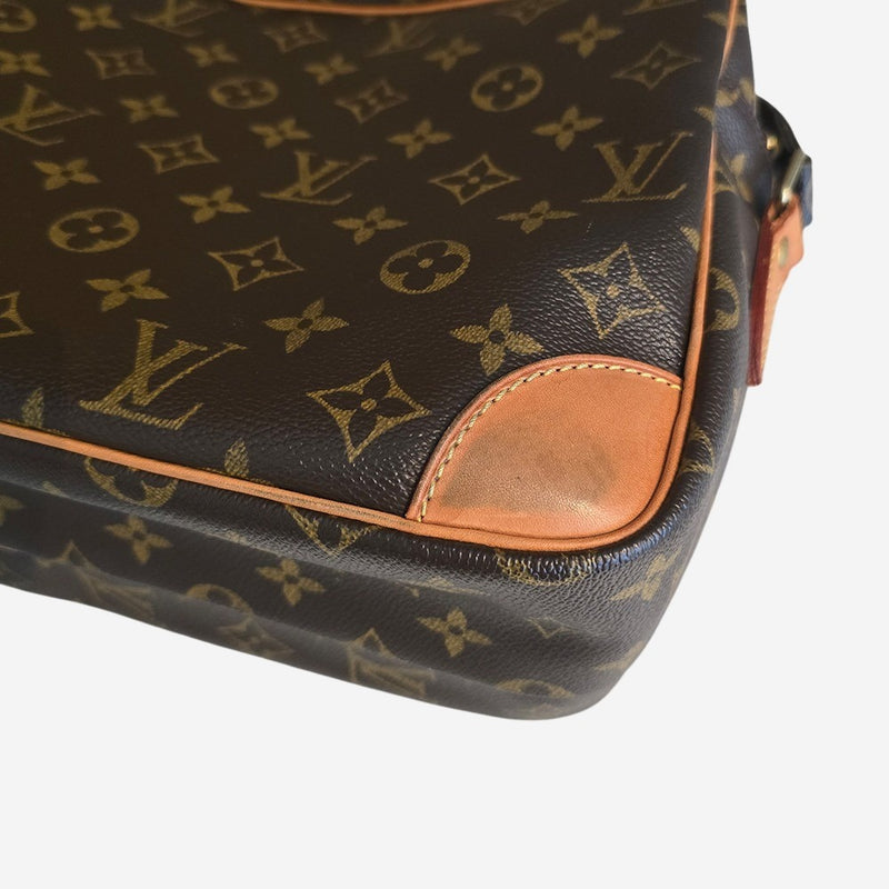 MONOGRAM CANVAS NILE MM