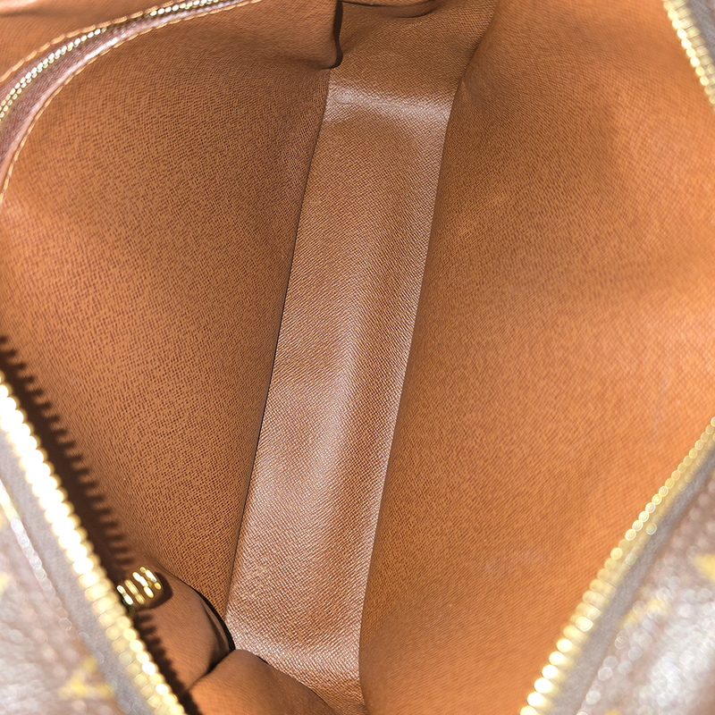 MONOGRAM CANVAS NILE MM