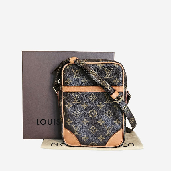 MONOGRAM CANVAS DANUBE