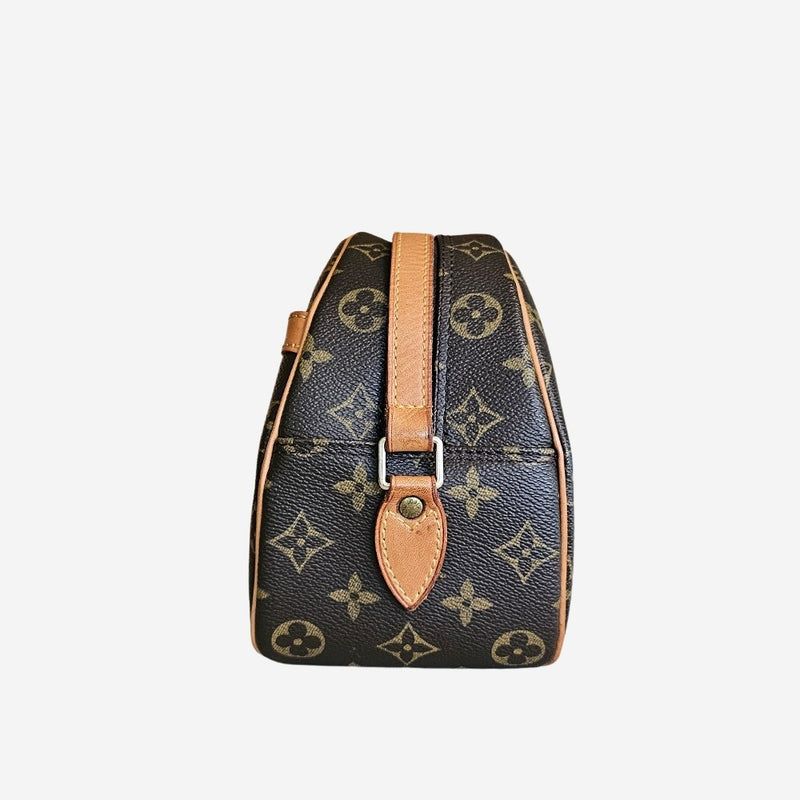 MONOGRAM CANVAS BLOIS