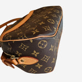 MONOGRAM CANVAS BLOIS
