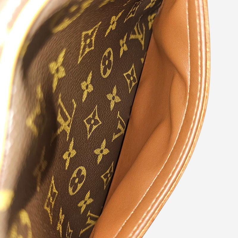 MONOGRAM CANVAS BLOIS