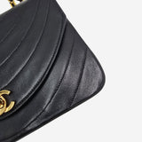 VINTAGE FLAP BAG