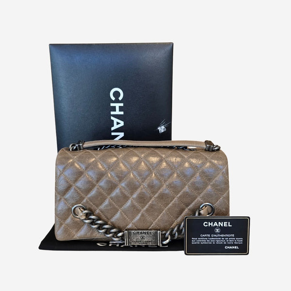 Aged calfskin nameplate full flap