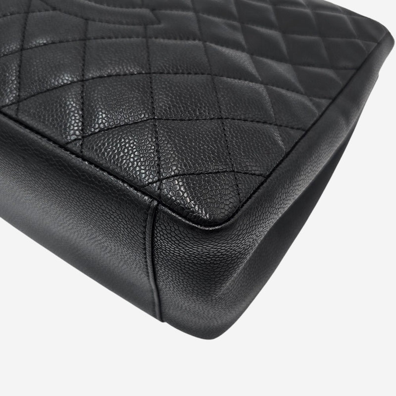 GST CAVIAR TOTE