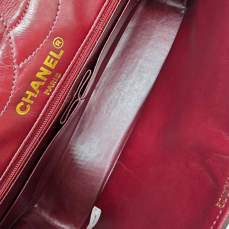 RARE VINTAGE PARIS EXCLUSIVE FLAP BAG