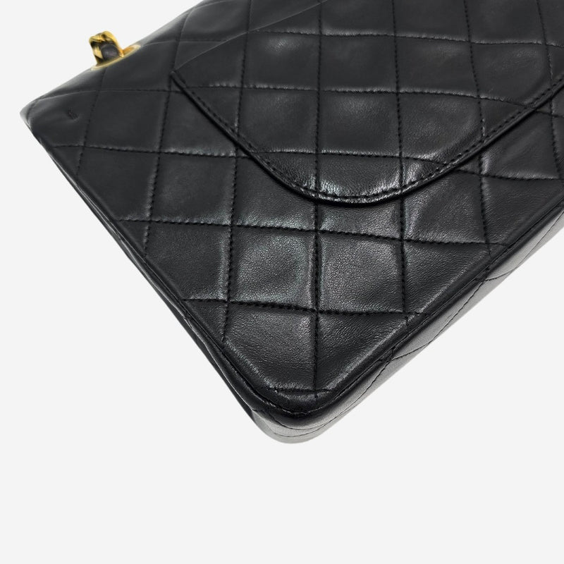 CLASSIC DOUBLE FLAP MEDIUM