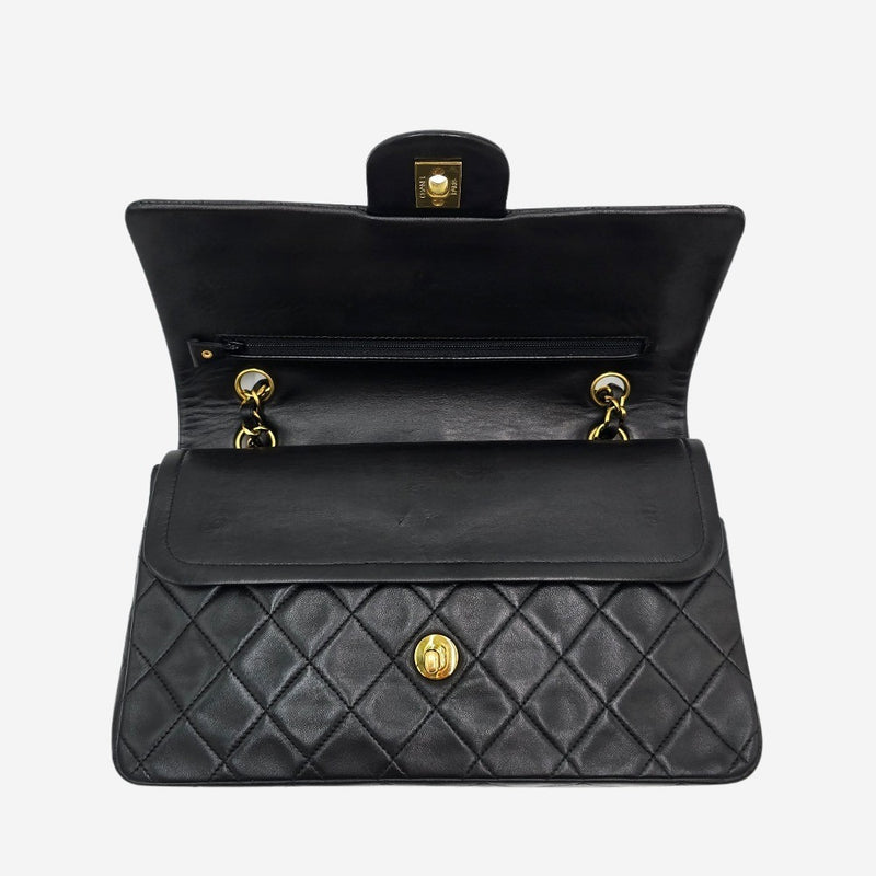 CLASSIC DOUBLE FLAP MEDIUM