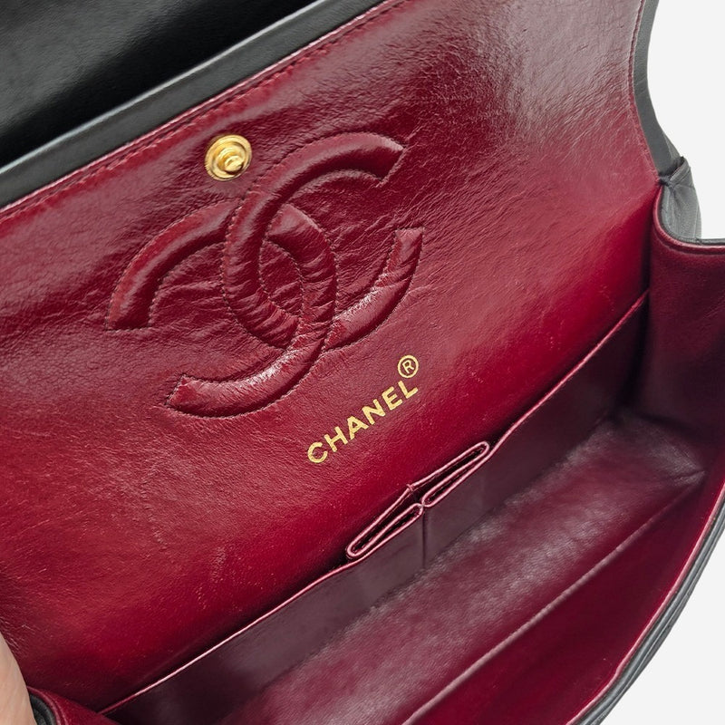 CLASSIC DOUBLE FLAP MEDIUM