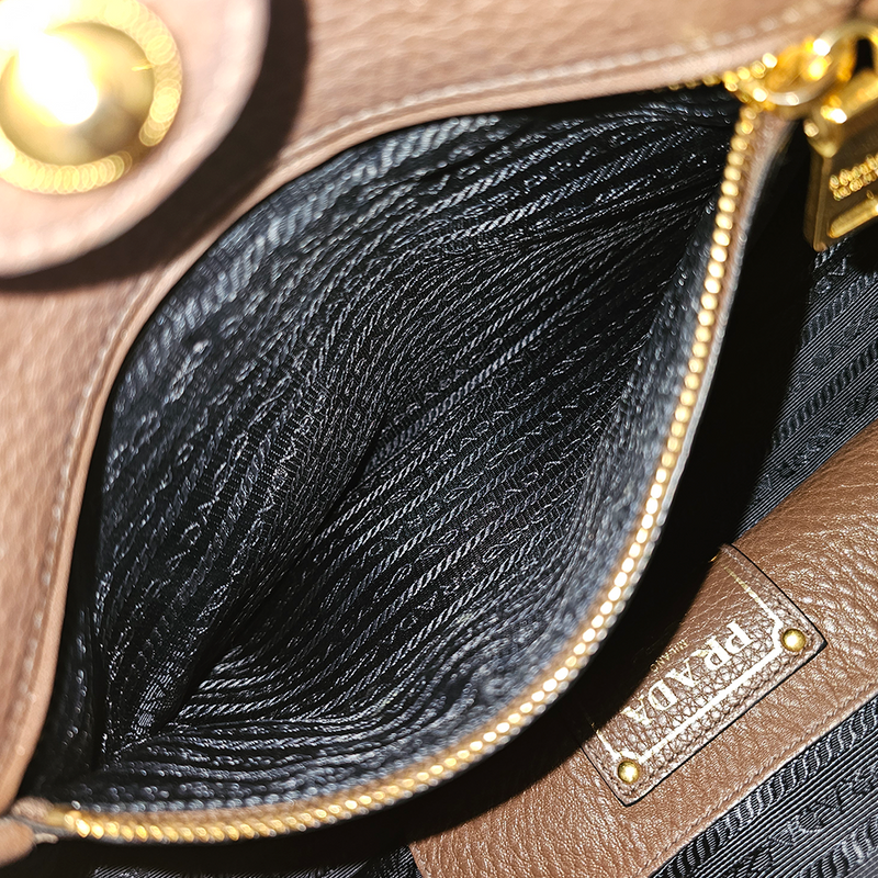 Vitello Daino Tote
