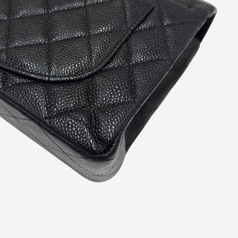 CAVIAR SMALL CLASSIC DOUBLE FLAP