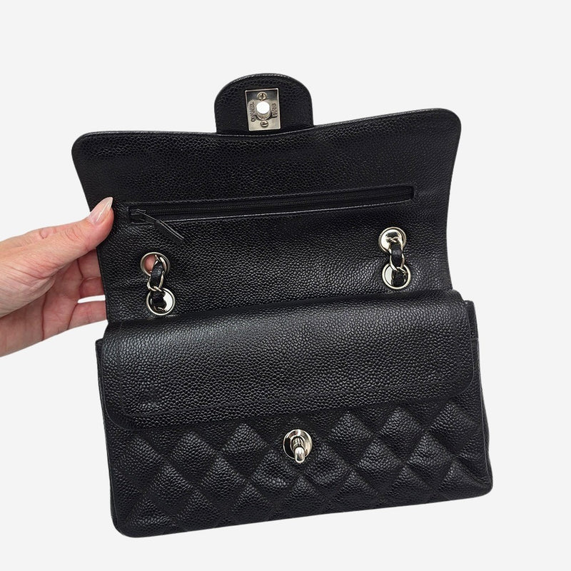 CAVIAR SMALL CLASSIC DOUBLE FLAP