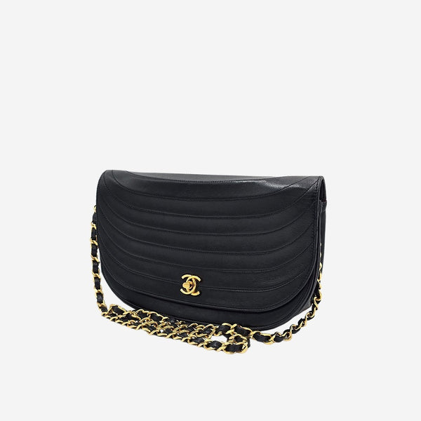 VINTAGE HALF MOON FLAP BAG