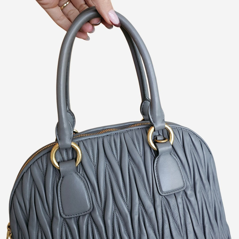 Grå Matelassé Nappa 2-way handbag