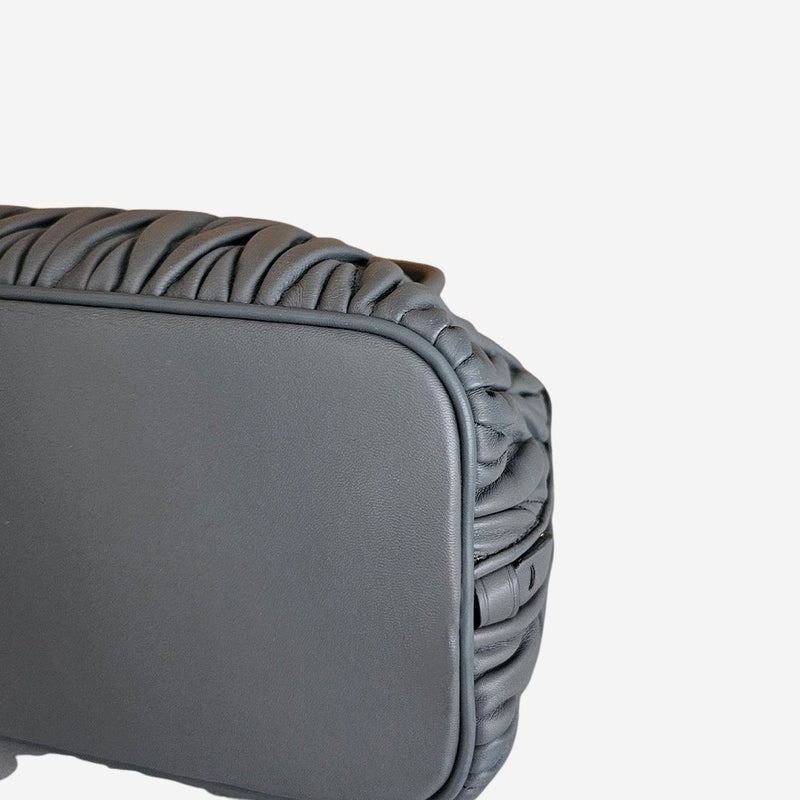 Grå Matelassé Nappa 2-way handbag