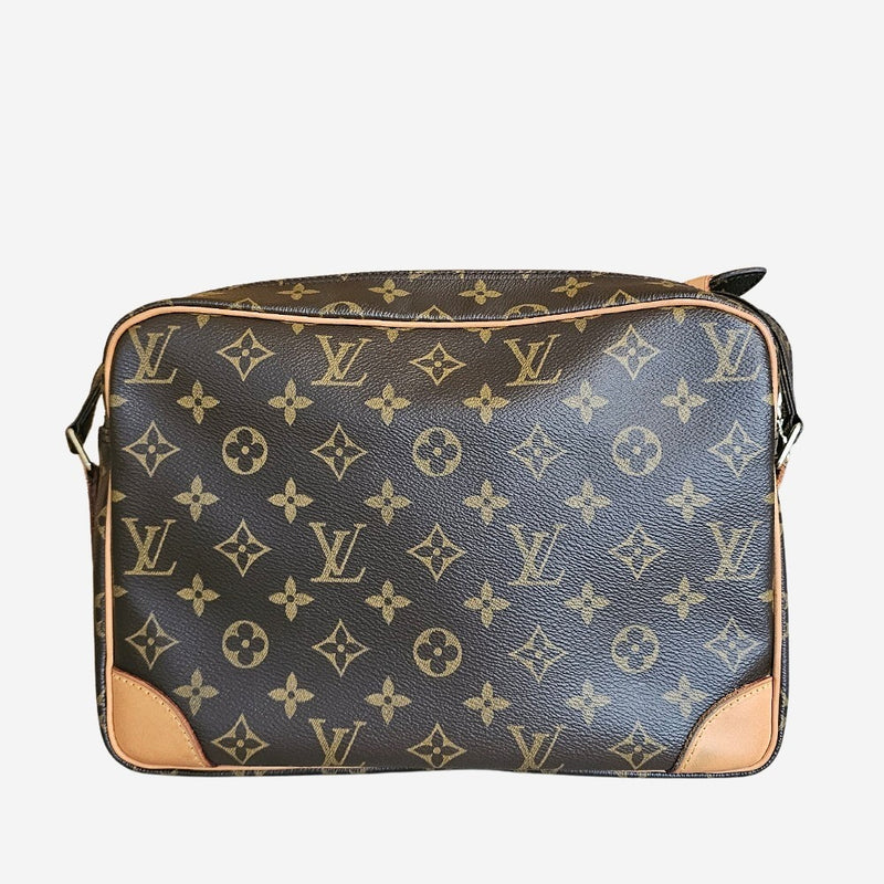 MONOGRAM CANVAS NILE MM