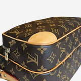 MONOGRAM CANVAS NILE MM