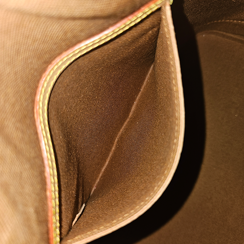 Monogram Canvas Alma PM