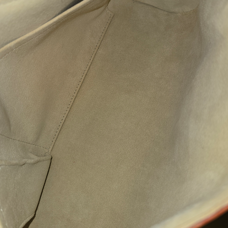 Monogram Canvas Beverly MM