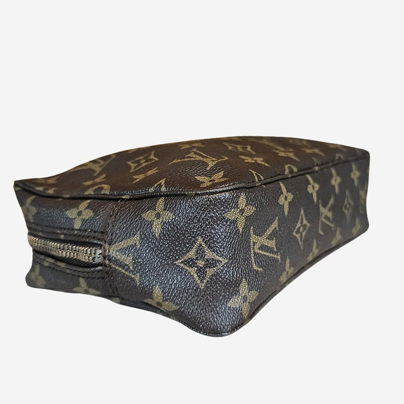 Monogram Canvas Trousse Toilette 23