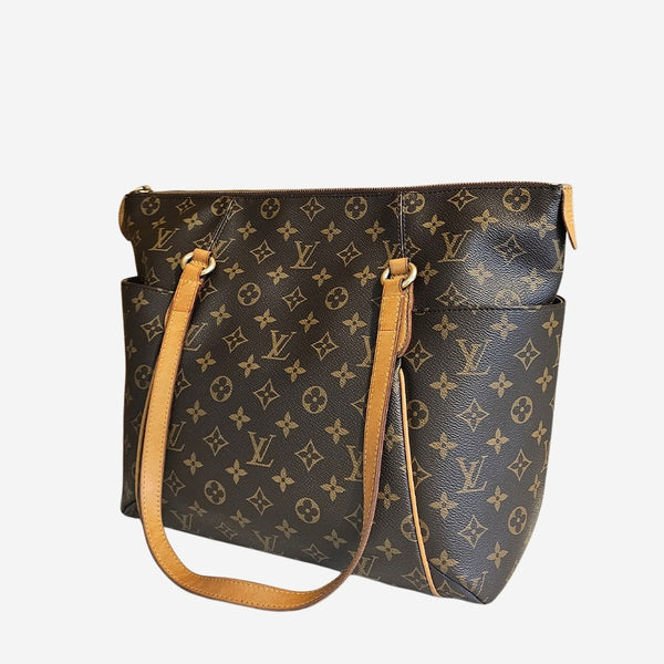 MONOGRAM CANVAS TOTALLY MM