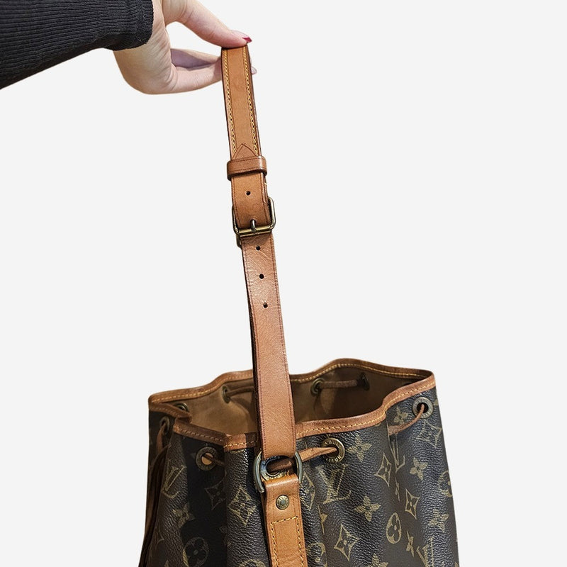 MONOGRAM CANVAS PETIT NOÉ