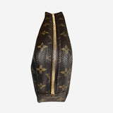 Monogram Canvas Trousse Toilette 23