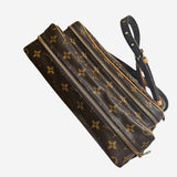 MONOGRAM CANVAS NILE MM