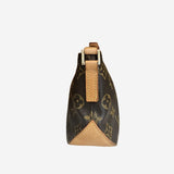 MONOGRAM CANVAS TROTTEUR