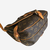 MONOGRAM CANVAS SAUMUR 30