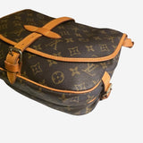 MONOGRAM CANVAS SAUMUR 30