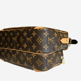 MONOGRAM CANVAS NILE MM
